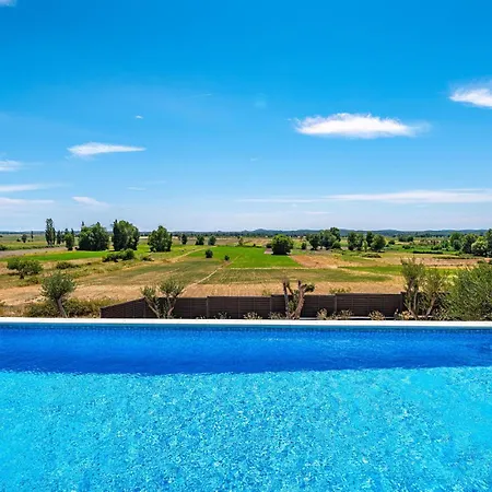 Prázdninový dům Cozy In With View *