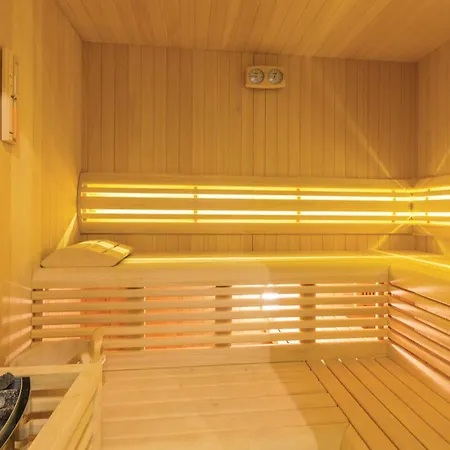 Gorgeous In With Sauna